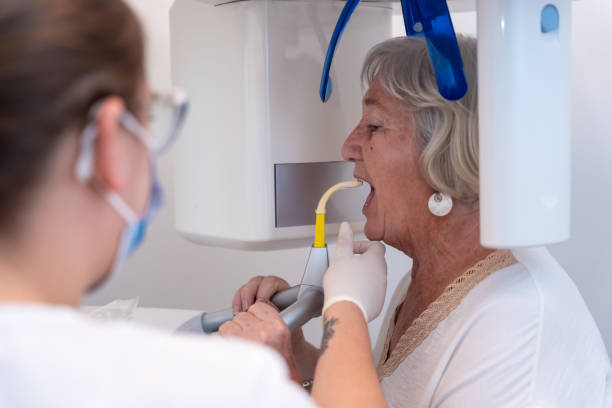 Best Urgent Dental Care in Bertsch Oceanview, CA